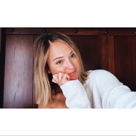 Meet your Posher, Cassie - Picture 1 of 1